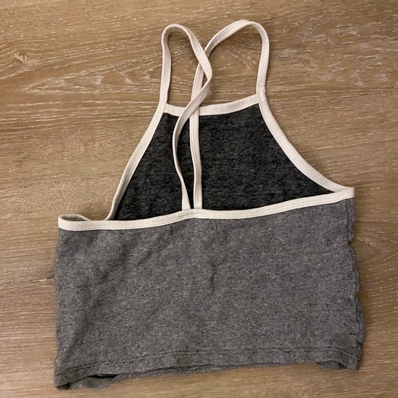 Grey halter crop top with white lining - Picture 2 of 2